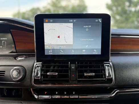 Used 2019 Lincoln Navigator Reserve image 30