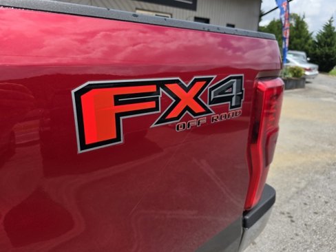 Used 2019 Ford F250 Lariat w/ Lariat Ultimate Package image 18