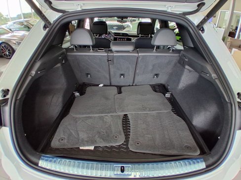 Used 2023 Audi Q3 2.0T Premium image 28