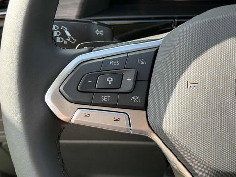 New 2025 Volkswagen Atlas SEL Premium R-Line image 16