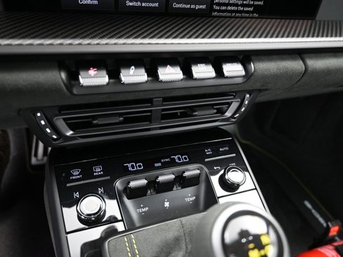 Used 2025 Porsche 911 GT3 RS image 24