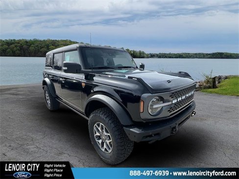 New 2025 Ford Bronco Badlands image 1