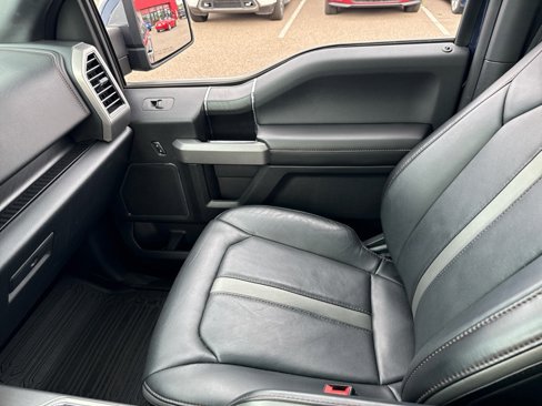 Used 2018 Ford F150 Platinum w/ Equipment Group 701A Luxury image 26
