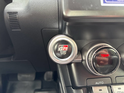 Used 2023 Toyota GR86 image 32