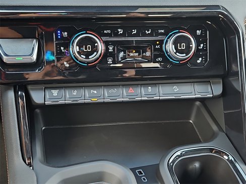 New 2026 GMC Sierra 2500 AT4 w/ AT4 Premium Plus Package image 26