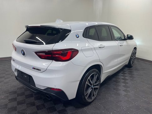 Used 2022 BMW X2 M35i w/ Shadowloine Package image 10