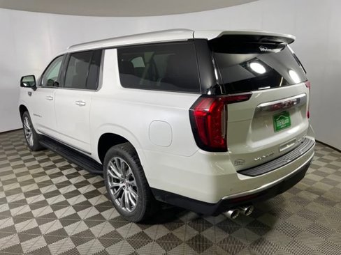 Used 2022 GMC Yukon XL Denali w/ Max Trailering Package image 10