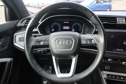 Used 2022 Audi Q3 2.0T Premium Plus image 15