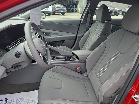Certified 2024 Hyundai Elantra SEL image 48