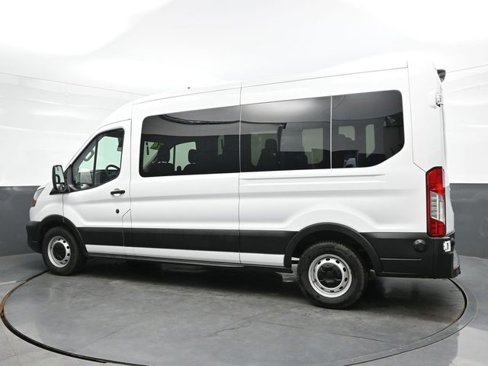 Used 2024 Ford Transit 350 XL image 4