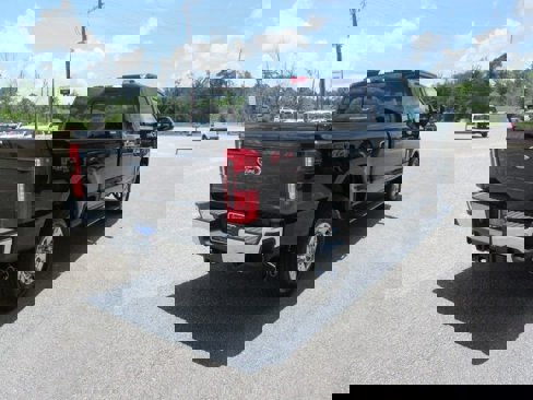 New 2025 Ford F250 Lariat image 5