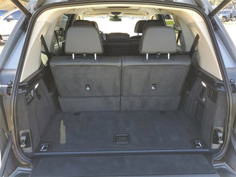 Used 2024 BMW X7 xDrive40i image 36