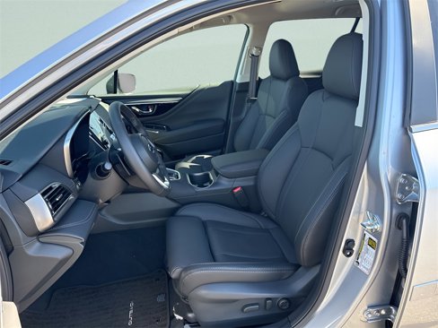 New 2025 Subaru Outback Limited image 11