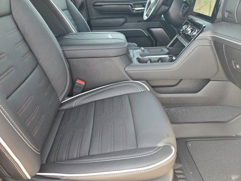 New 2026 GMC Sierra 2500 AT4X image 10