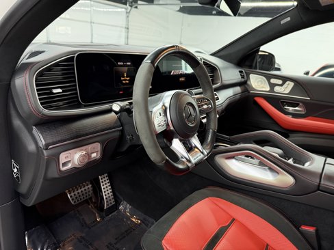 Used 2022 Mercedes-Benz GLE 63 AMG S image 17