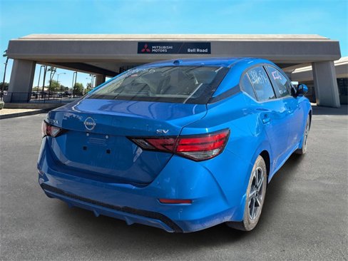 Used 2024 Nissan Sentra SV image 4