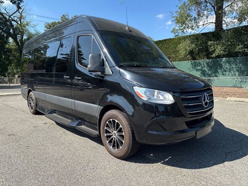 Used 2019 Mercedes-Benz Sprinter 170 w/ Driver Convenience Package image 11