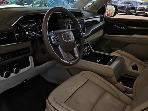 Used 2021 GMC Yukon Denali image 8