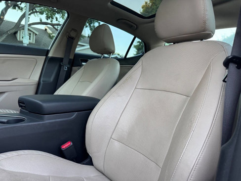 Used 2015 Kia Optima EX w/ EX Premium Package image 15