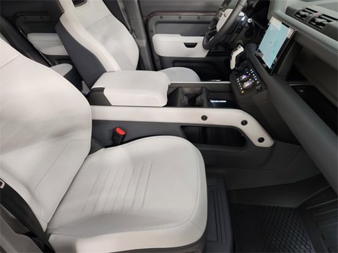 New 2025 Land Rover Defender 110 image 3