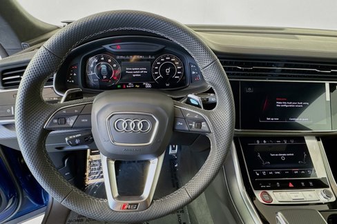 New 2025 Audi RS Q8 performance image 11