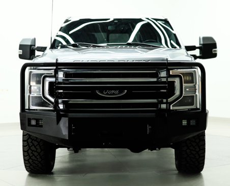 Used 2022 Ford F350 Lariat image 2