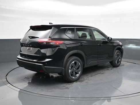 New 2026 Nissan Rogue SV image 7