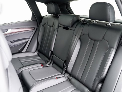 Used 2024 Audi Q5 e Premium Plus image 22