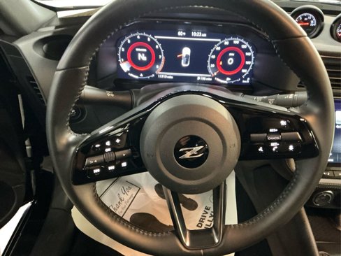 Used 2024 Nissan Z Performance w/ Floor Mat Package image 11