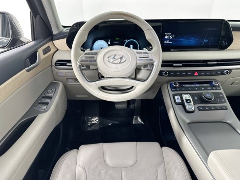 Used 2023 Hyundai Palisade Limited image 24
