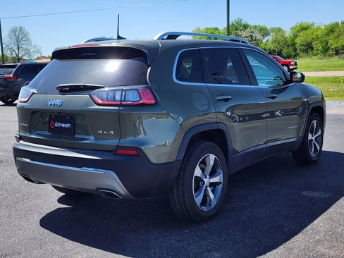 Used 2019 Jeep Cherokee Limited image 6
