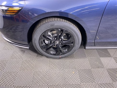 New 2025 Honda Accord SE image 33