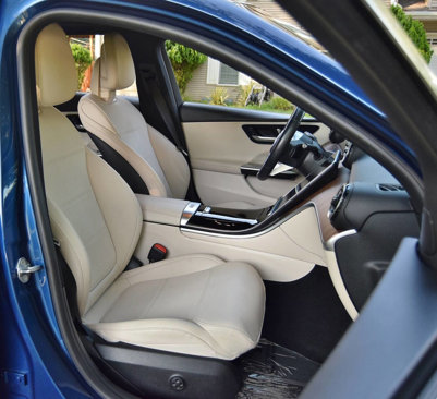 Used 2022 Mercedes-Benz C 300 4MATIC Sedan image 25