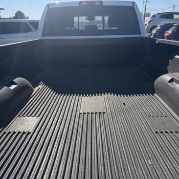 Used 2018 RAM 2500 SLT w/ Protection Group image 9