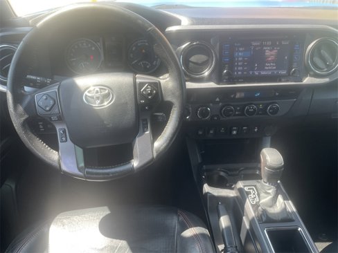 Used 2018 Toyota Tacoma TRD Pro image 15