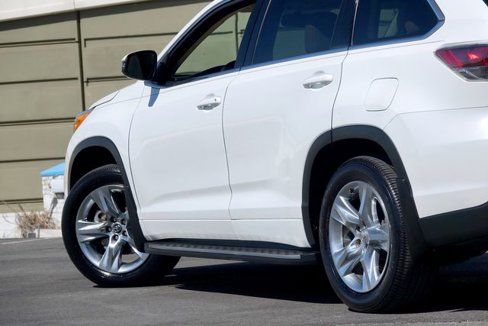 Used 2016 Toyota Highlander Limited image 23