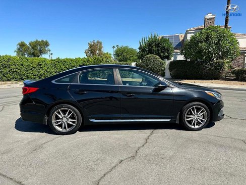 Used 2017 Hyundai Sonata Sport 2.0T w/ Winter Weather Package image 4