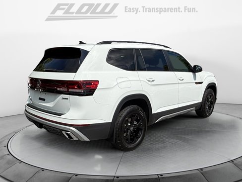 New 2025 Volkswagen Atlas Peak Edition SE image 7