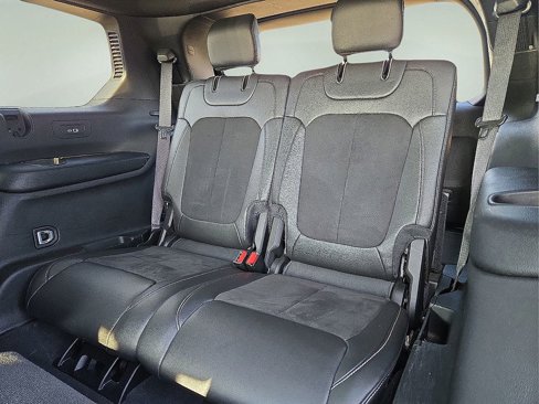 Used 2024 Jeep Grand Cherokee L Laredo image 13