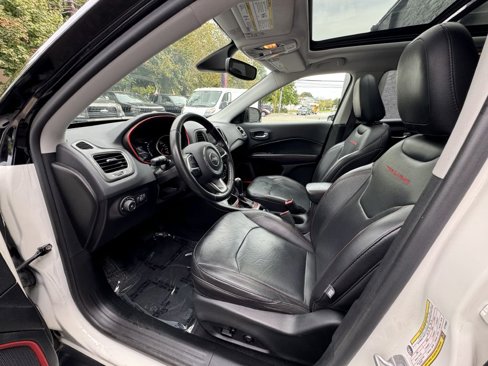 Used 2019 Jeep Compass Trailhawk w/ Leather Interior Group image 13
