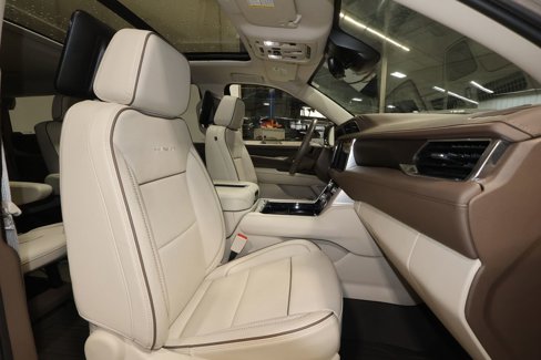 Certified 2024 GMC Yukon Denali w/ Denali Reserve Package image 29