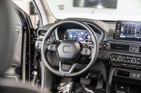 Used 2025 Honda Pilot Elite image 39