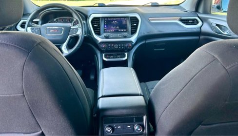 Used 2023 GMC Acadia SLE w/ Driver Convenience Package image 20