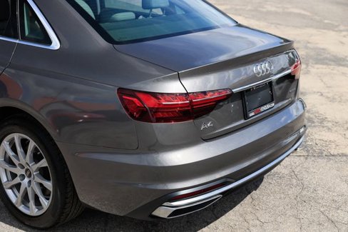 Used 2022 Audi A4 2.0T Premium image 32