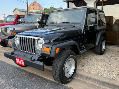Used 2005 Jeep Wrangler X image 2
