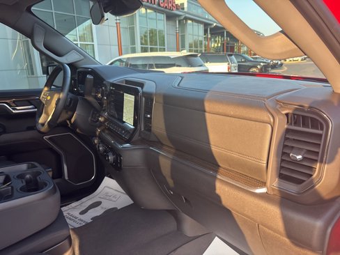 Used 2025 Chevrolet Silverado 1500 LT image 21