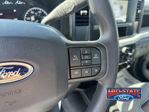 New 2026 Ford F250 XL w/ XL Chrome Package image 23