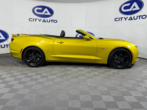 Used 2024 Chevrolet Camaro LT image 3
