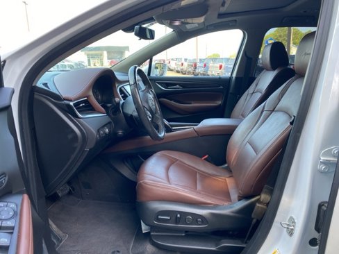 Used 2020 Buick Enclave Avenir w/ Avenir Technology Package image 10