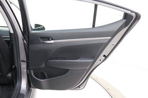 Used 2020 Hyundai Elantra SE w/ Cargo Package (C1) image 23